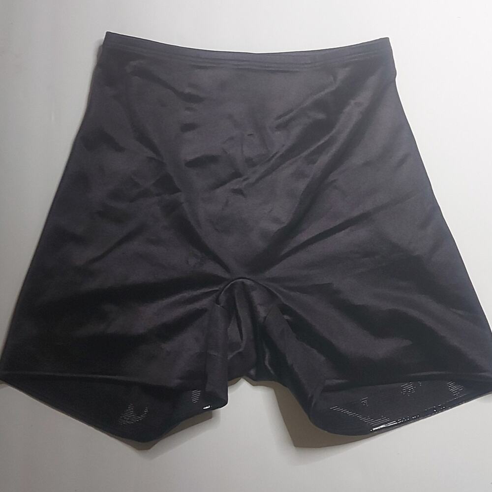 Cabernet Black Elastic Shapewear Slimming Shorts M PinUp Bodycon Film Noir Retro - Picture 3 of 8